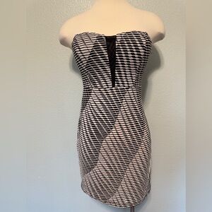 Trixxi Black and White‎ Geometric Strapless Dress